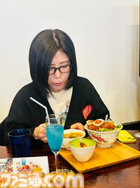 【柴田亜美先生と往く！　ロマンシングな佐賀の旅・前編】月の引力に導かれ、スービエで有明海をわたり、はにわに絵を付ける。佐賀の自然と伝統を感じる旅へ