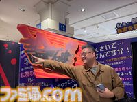 “ダンガンロンパ15周年記念展”シリーズキャライラストからおしおきシーンのアイテムに謎解きまで。遊べるお楽しみ要素も入った、ワックワクでドッキドキの展示会が楽しい！