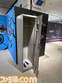 “ダンガンロンパ15周年記念展”シリーズキャライラストからおしおきシーンのアイテムに謎解きまで。遊べるお楽しみ要素も入った、ワックワクでドッキドキの展示会が楽しい！