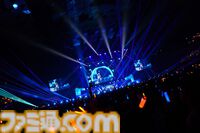 『学マス』初星音楽祭Day1リポート。『カタマリオンザドゥン』に『かちドキ』、『CRYST@LOUD』が披露。アコースティックアレンジや生バンドなど、“音を楽しむ”1日に