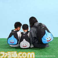 『ドラクエ』スライムを背負えるリュックがかわいい！ お財布、バッグ、キャリーケースなどスライムモチーフの新作アイテムが3月10日より先行販売