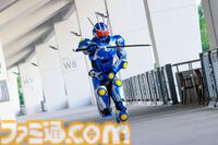 『アギト—超能力戦争—』新たに仮面ライダーG7が登場。予告映像やポスターも解禁。主題歌はORANGE RANGE