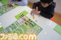 『ガンダム』ミニチュアボードゲーム『ガンダムアッセンブル』発表。ガンダムやシャア専用ザク、エピオンなど6機入りスターターセットが10月発売