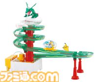 『ポケモン』レックウザ型のそうめんスライダーが本日（6/1）発売。専用の新規造形で作られた高さ約56cmの大迫力ボディーで流しそうめんを楽しもう