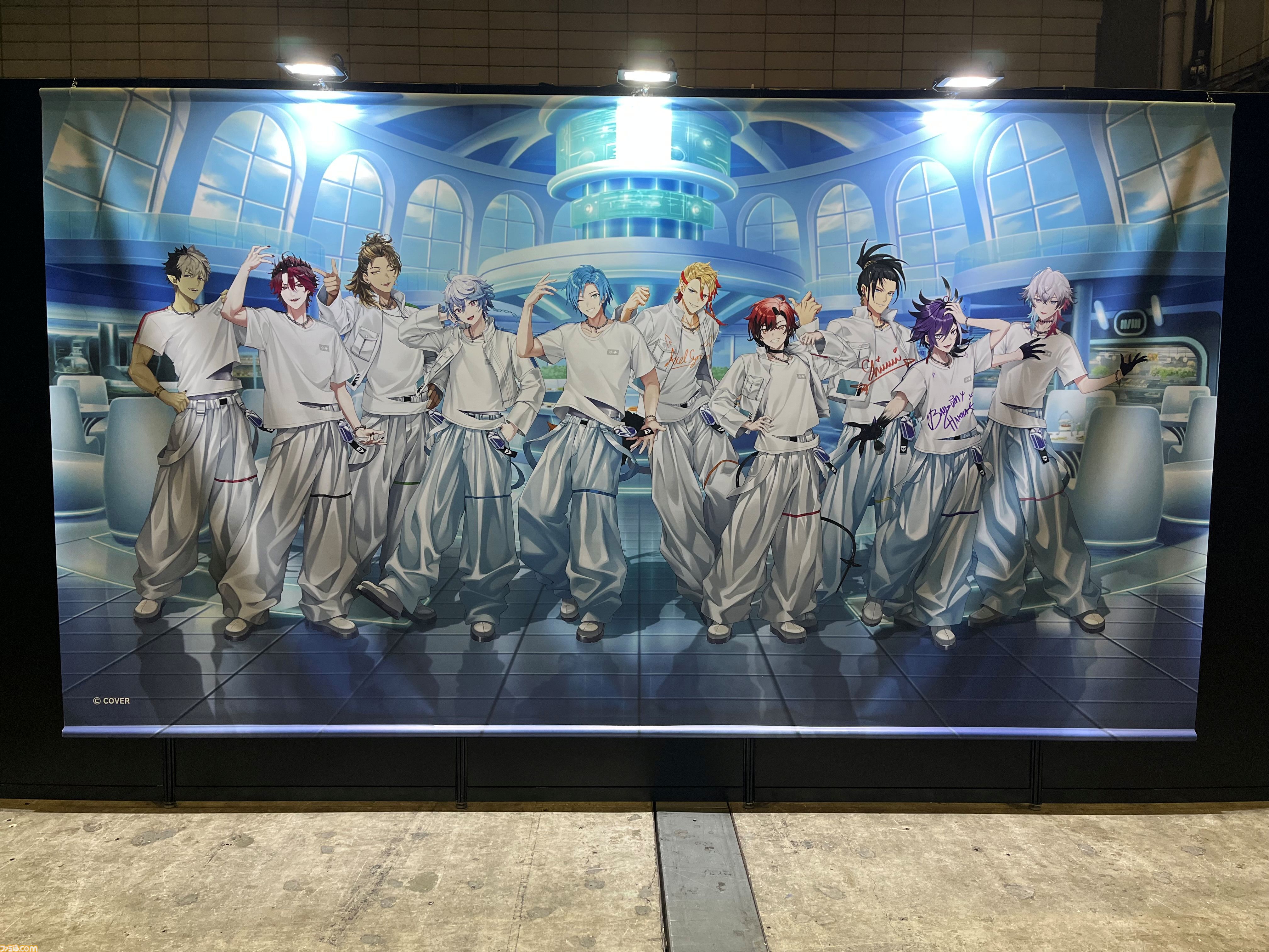 【ホロライブEXPO2026】配信初期の機材セットや汚い鍋、天音かなたのサイン入り握力計など、ホロメンの私物をすべて掲載。150枚以上の写真でリポートをお届け