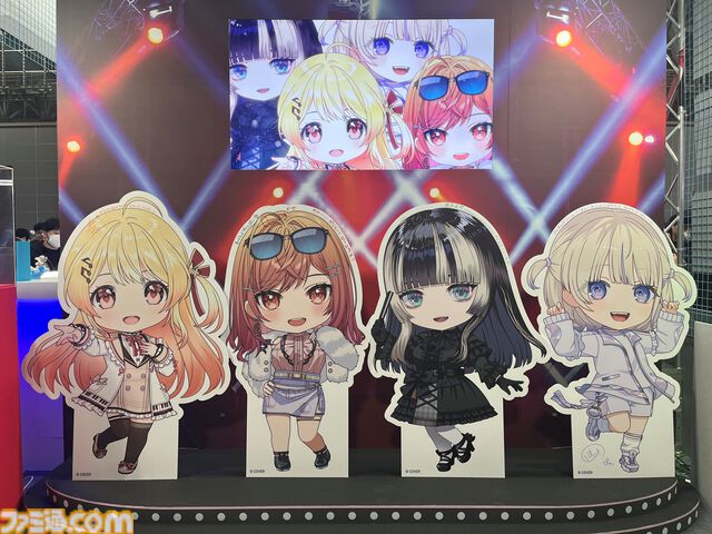 【ホロライブEXPO2026】配信初期の機材セットや汚い鍋、天音かなたのサイン入り握力計など、ホロメンの私物をすべて掲載。150枚以上の写真でリポートをお届け