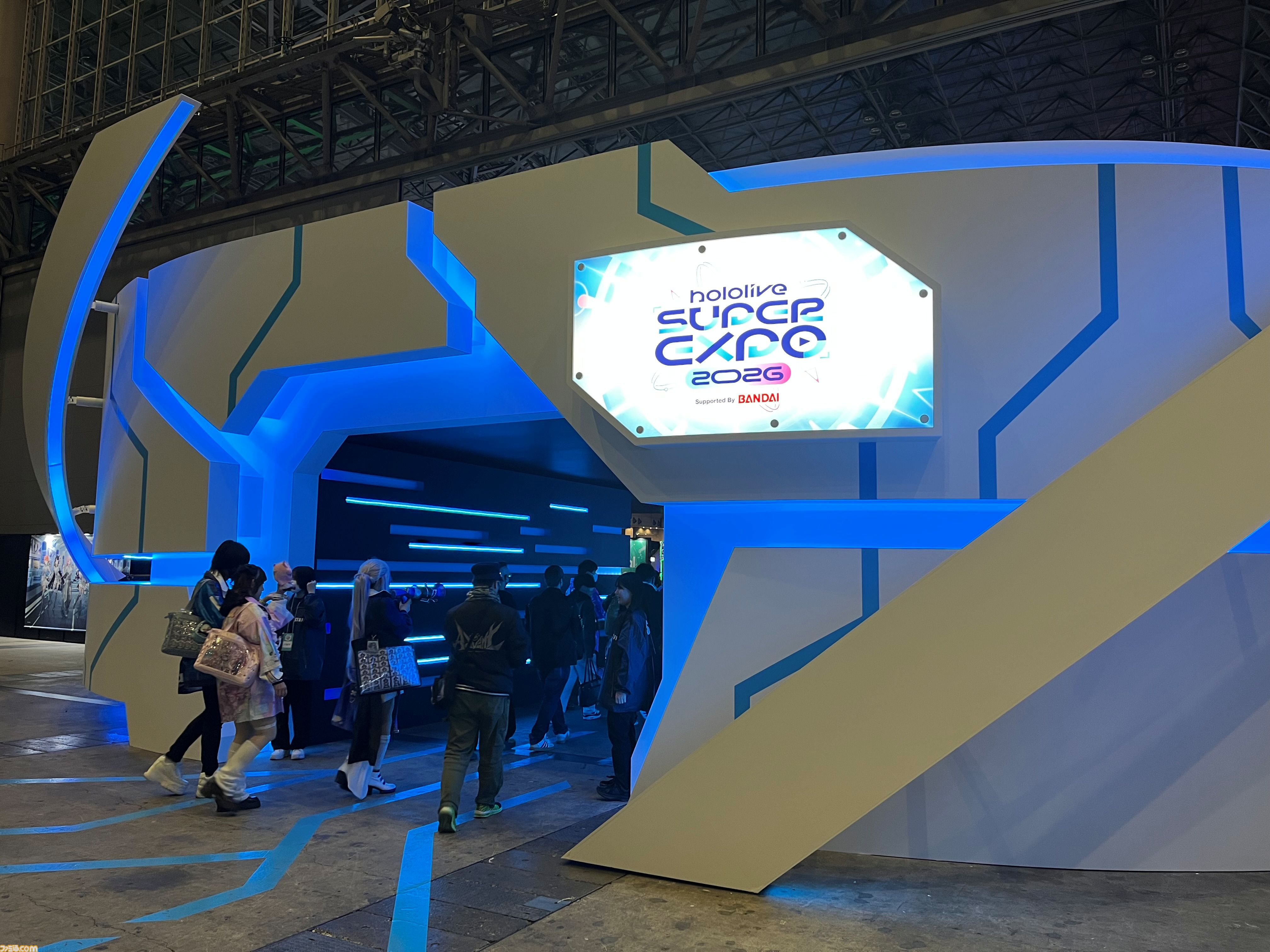 画像ページ (16/177) 【ホロライブEXPO2026】天音かなたのサイン入り