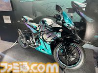 【ホロライブEXPO2026】配信初期の機材セットや汚い鍋、天音かなたのサイン入り握力計など、ホロメンの私物をすべて掲載。150枚以上の写真でリポートをお届け