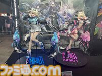 【ホロライブEXPO2026】配信初期の機材セットや汚い鍋、天音かなたのサイン入り握力計など、ホロメンの私物をすべて掲載。150枚以上の写真でリポートをお届け