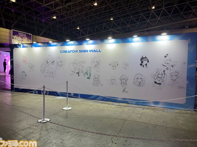 【ホロライブEXPO2026】配信初期の機材セットや汚い鍋、天音かなたのサイン入り握力計など、ホロメンの私物をすべて掲載。150枚以上の写真でリポートをお届け