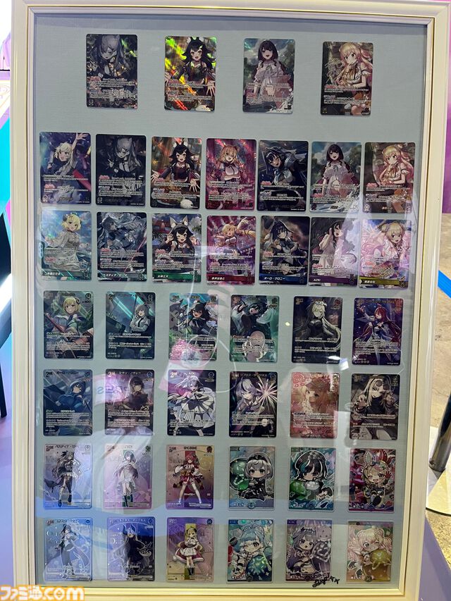 【ホロライブEXPO2026】配信初期の機材セットや汚い鍋、天音かなたのサイン入り握力計など、ホロメンの私物をすべて掲載。150枚以上の写真でリポートをお届け