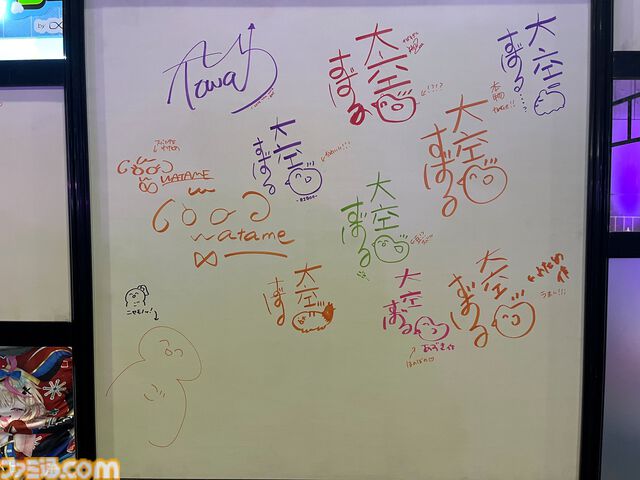 【ホロライブEXPO2026】配信初期の機材セットや汚い鍋、天音かなたのサイン入り握力計など、ホロメンの私物をすべて掲載。150枚以上の写真でリポートをお届け