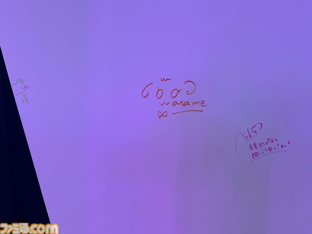 【ホロライブEXPO2026】配信初期の機材セットや汚い鍋、天音かなたのサイン入り握力計など、ホロメンの私物をすべて掲載。150枚以上の写真でリポートをお届け