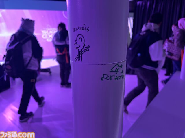 【ホロライブEXPO2026】配信初期の機材セットや汚い鍋、天音かなたのサイン入り握力計など、ホロメンの私物をすべて掲載。150枚以上の写真でリポートをお届け