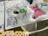 【ホロライブEXPO2026】配信初期の機材セットや汚い鍋、天音かなたのサイン入り握力計など、ホロメンの私物をすべて掲載。150枚以上の写真でリポートをお届け