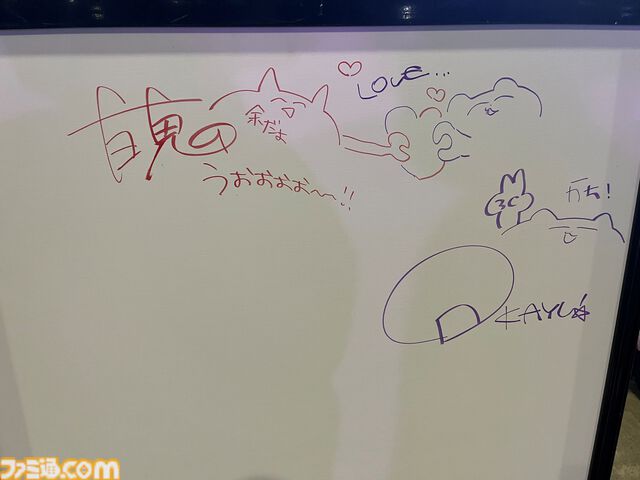 【ホロライブEXPO2026】配信初期の機材セットや汚い鍋、天音かなたのサイン入り握力計など、ホロメンの私物をすべて掲載。150枚以上の写真でリポートをお届け