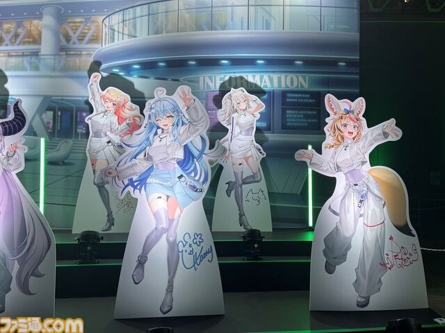 【ホロライブEXPO2026】配信初期の機材セットや汚い鍋、天音かなたのサイン入り握力計など、ホロメンの私物をすべて掲載。150枚以上の写真でリポートをお届け