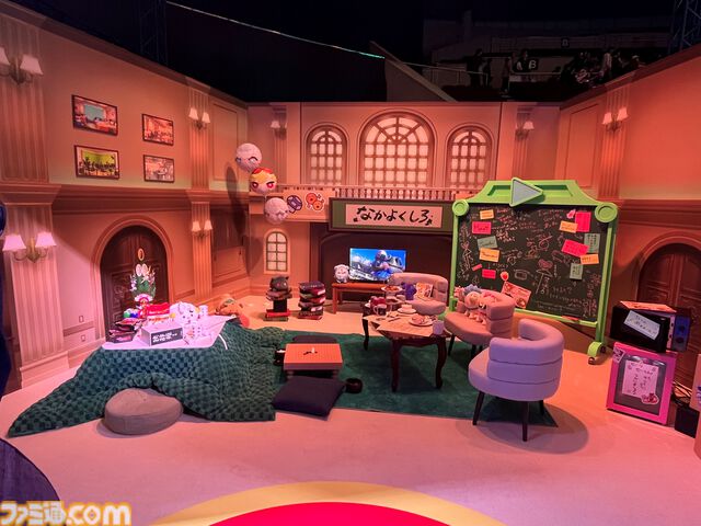 【ホロライブEXPO2026】配信初期の機材セットや汚い鍋、天音かなたのサイン入り握力計など、ホロメンの私物をすべて掲載。150枚以上の写真でリポートをお届け