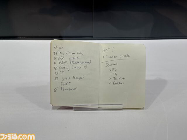 【ホロライブEXPO2026】配信初期の機材セットや汚い鍋、天音かなたのサイン入り握力計など、ホロメンの私物をすべて掲載。150枚以上の写真でリポートをお届け