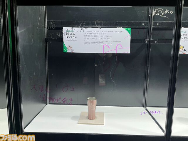 【ホロライブEXPO2026】配信初期の機材セットや汚い鍋、天音かなたのサイン入り握力計など、ホロメンの私物をすべて掲載。150枚以上の写真でリポートをお届け