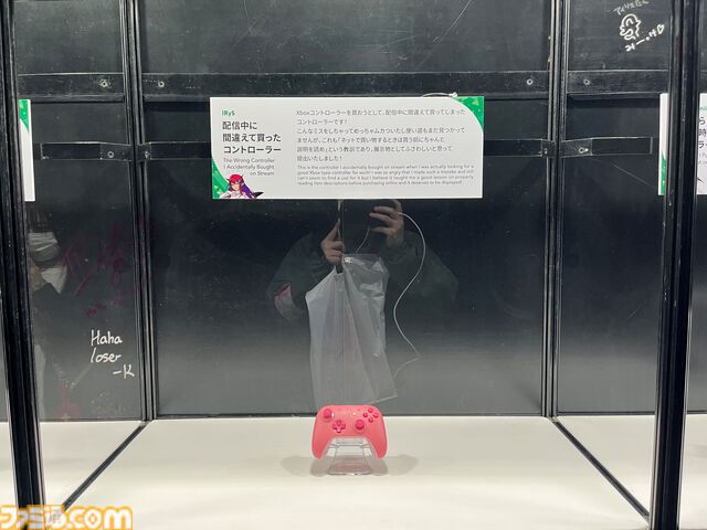 【ホロライブEXPO2026】配信初期の機材セットや汚い鍋、天音かなたのサイン入り握力計など、ホロメンの私物をすべて掲載。150枚以上の写真でリポートをお届け