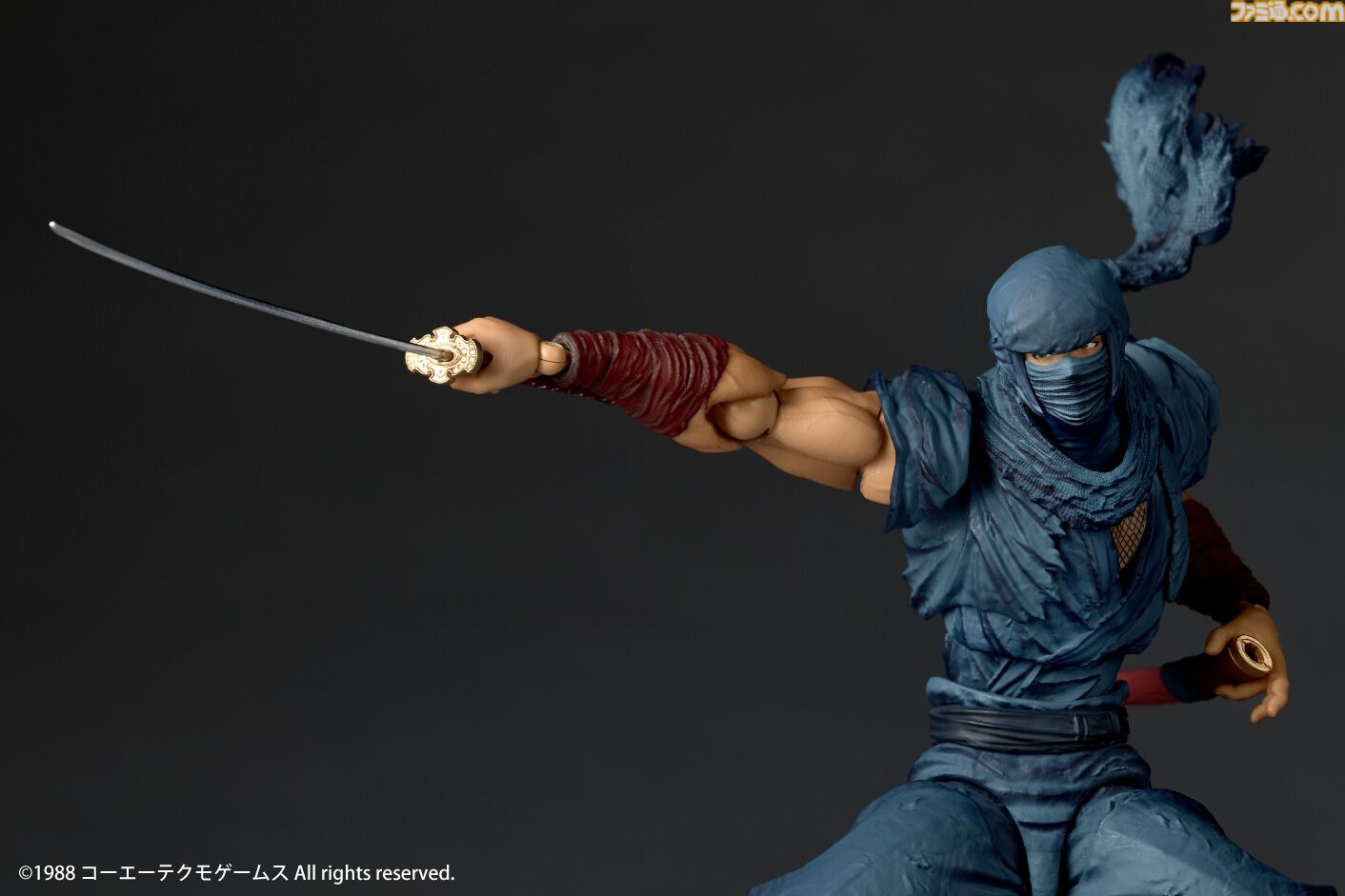 『忍者龍剣伝』マフラーや眼球も動かせるリュウ・ハヤブサのフィギュアが12月発売。予約限定特典では素顔パーツも付属【おのれ邪鬼王！】