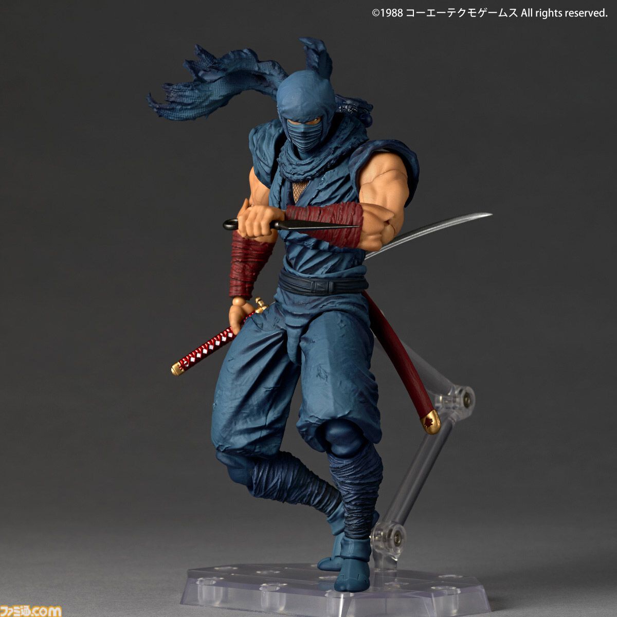 忍者龍剣伝』マフラーや眼球も動かせるリュウ・ハヤブサのフィギュアが