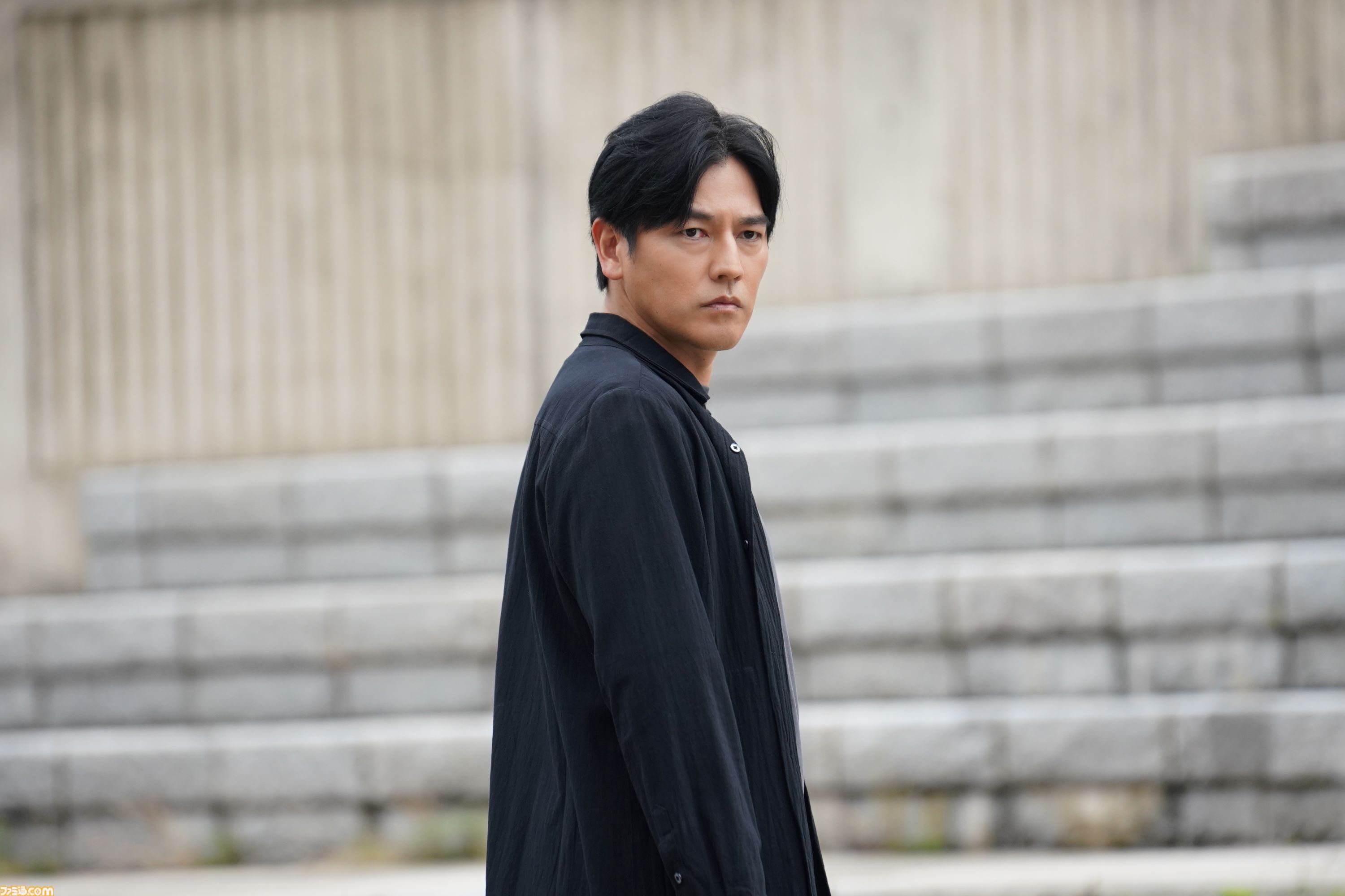 『アギト—超能力戦争—』氷川誠、津上翔一たちオリジナルキャストの新たな場面写真が公開。ムビチケカードの発売は3月13日から