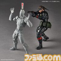 『メタルギア ソリッド デルタ』ネイキッド・スネークがアメヤマでアクションフィギュア化！ CQCから銃撃戦、潜入まで多彩なシーンを再現可。ダンボールももちろん同梱