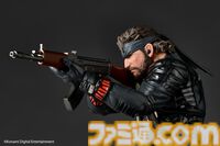 『メタルギア ソリッド デルタ』ネイキッド・スネークがアメヤマでアクションフィギュア化！ CQCから銃撃戦、潜入まで多彩なシーンを再現可。ダンボールももちろん同梱
