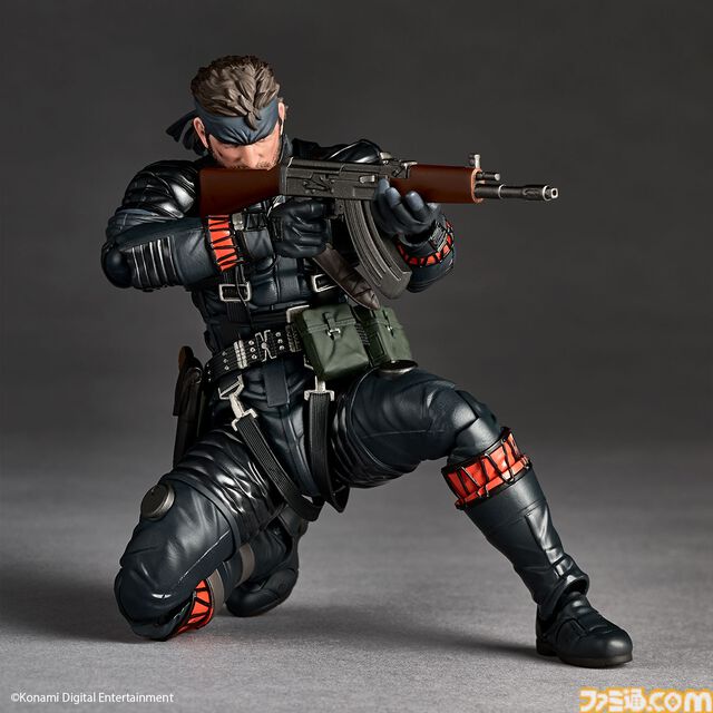 『メタルギア ソリッド デルタ』ネイキッド・スネークがアメヤマでアクションフィギュア化！ CQCから銃撃戦、潜入まで多彩なシーンを再現可。ダンボールももちろん同梱
