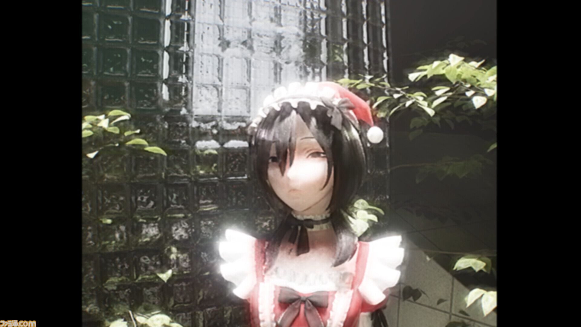 『RouteWhom／ルートフーム』謎のメイド風サンタコスプレ少女と歩むリミナルスペース脱出ホラーが開発中。Y2Kノスタルジーと不気味さの融合