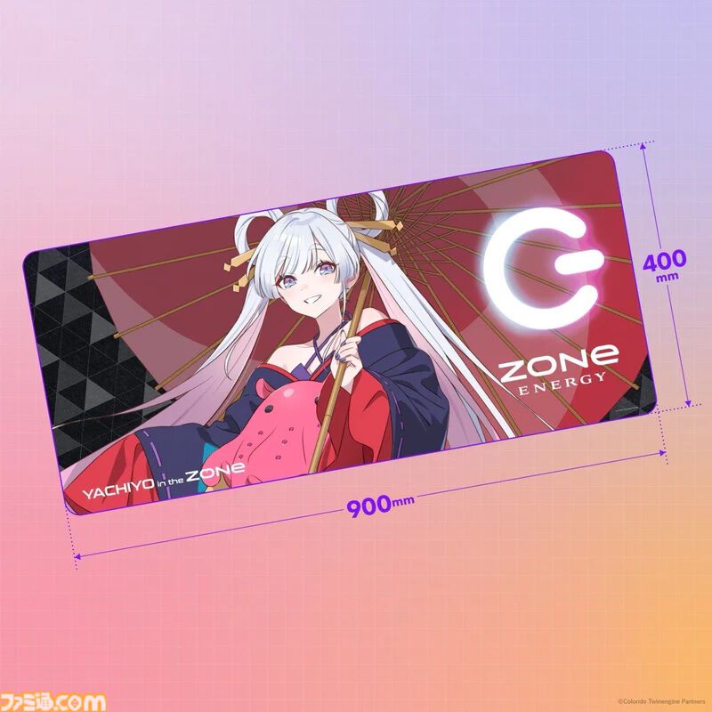 超かぐや姫』エナドリ“ゾーンエナジー”がコラボ。超特大デスクマットが