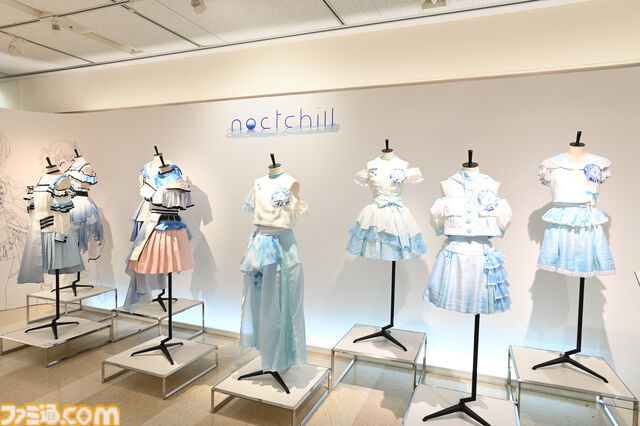 『シャニマス』衣装展は至近距離で見られて、衣装生地にも触れられる！ "My Songs Collection"衣装をはじめ、こだわり抜かれた衣装を隅々まで堪能できる空間【内覧会リポート】