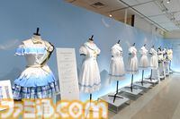 『シャニマス』衣装展は至近距離で見られて、衣装生地にも触れられる！ "My Songs Collection"衣装をはじめ、こだわり抜かれた衣装を隅々まで堪能できる空間【内覧会リポート】