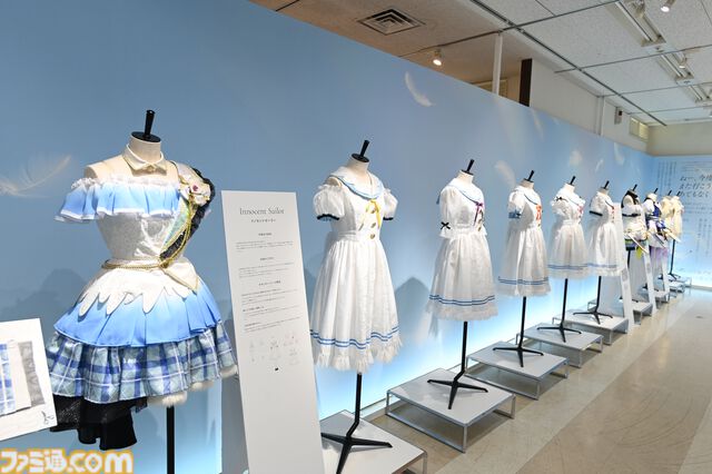 『シャニマス』衣装展は至近距離で見られて、衣装生地にも触れられる！ "My Songs Collection"衣装をはじめ、こだわり抜かれた衣装を隅々まで堪能できる空間【内覧会リポート】