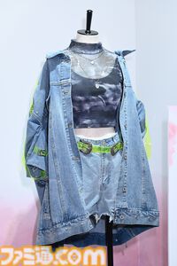 『シャニマス』衣装展は至近距離で見られて、衣装生地にも触れられる！ "My Songs Collection"衣装をはじめ、こだわり抜かれた衣装を隅々まで堪能できる空間【内覧会リポート】