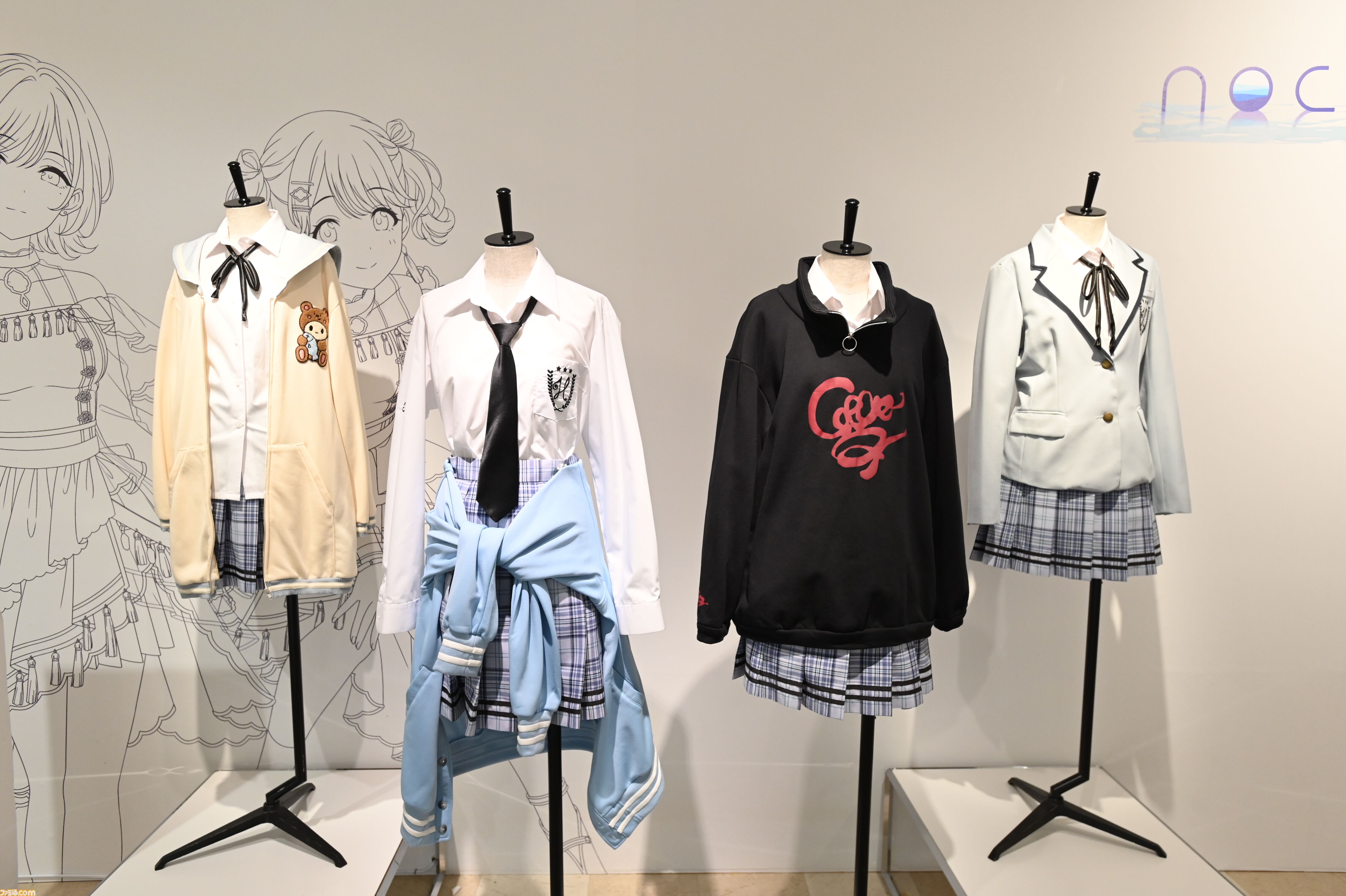 『シャニマス』衣装展は至近距離で見られて、衣装生地にも触れられる！ "My Songs Collection"衣装をはじめ、こだわり抜かれた衣装を隅々まで堪能できる空間【内覧会リポート】