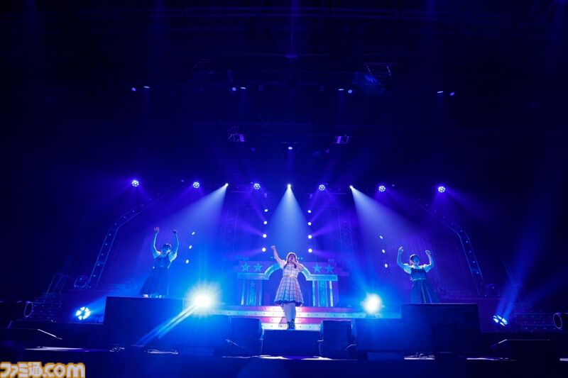 『アイマス ミリオンライブ！』11thライブDAY1リポート。本公演のために制作されたソロ曲『COLORS ON CANVAS!』をライブ初披露！ ロコらしいアーティスティックなセットリストがステージを彩る