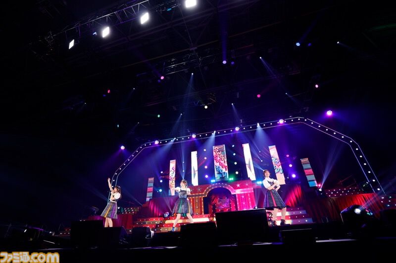 『アイマス ミリオンライブ！』11thライブDAY1リポート。本公演のために制作されたソロ曲『COLORS ON CANVAS!』をライブ初披露！ ロコらしいアーティスティックなセットリストがステージを彩る