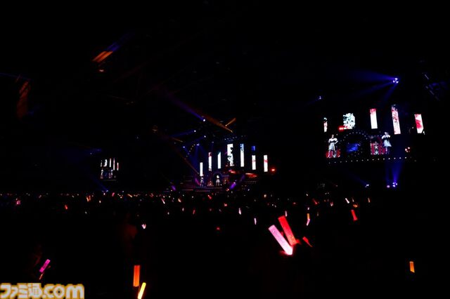 『アイマス ミリオンライブ！』11thライブDAY1リポート。本公演のために制作されたソロ曲『COLORS ON CANVAS!』をライブ初披露！ ロコらしいアーティスティックなセットリストがステージを彩る