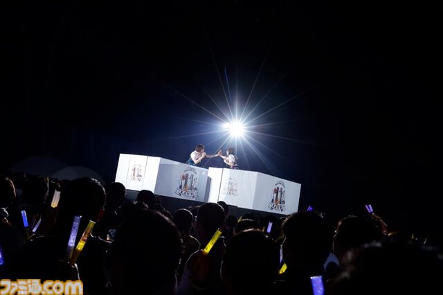 『アイマス ミリオンライブ！』11thライブDAY1リポート。本公演のために制作されたソロ曲『COLORS ON CANVAS!』をライブ初披露！ ロコらしいアーティスティックなセットリストがステージを彩る