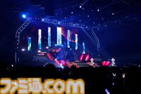 『アイマス ミリオンライブ！』11thライブDAY1リポート。本公演のために制作されたソロ曲『COLORS ON CANVAS!』をライブ初披露！ ロコらしいアーティスティックなセットリストがステージを彩る