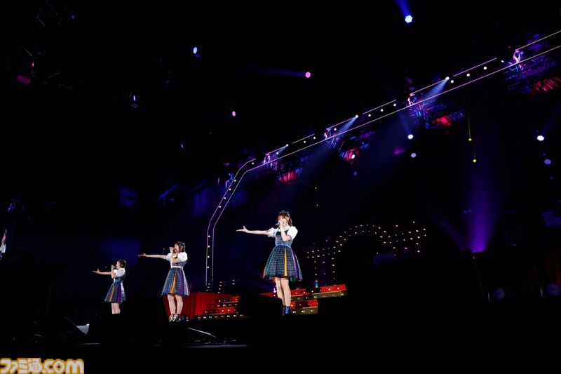 『アイマス ミリオンライブ！』11thライブDAY1リポート。本公演のために制作されたソロ曲『COLORS ON CANVAS!』をライブ初披露！ ロコらしいアーティスティックなセットリストがステージを彩る