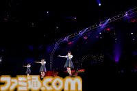 『アイマス ミリオンライブ！』11thライブDAY1リポート。本公演のために制作されたソロ曲『COLORS ON CANVAS!』をライブ初披露！ ロコらしいアーティスティックなセットリストがステージを彩る