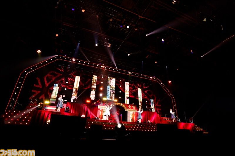 『アイマス ミリオンライブ！』11thライブDAY1リポート。本公演のために制作されたソロ曲『COLORS ON CANVAS!』をライブ初披露！ ロコらしいアーティスティックなセットリストがステージを彩る