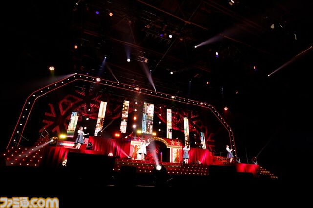 『アイマス ミリオンライブ！』11thライブDAY1リポート。本公演のために制作されたソロ曲『COLORS ON CANVAS!』をライブ初披露！ ロコらしいアーティスティックなセットリストがステージを彩る