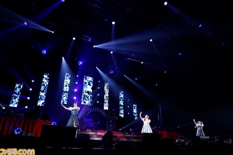 『アイマス ミリオンライブ！』11thライブDAY1リポート。本公演のために制作されたソロ曲『COLORS ON CANVAS!』をライブ初披露！ ロコらしいアーティスティックなセットリストがステージを彩る