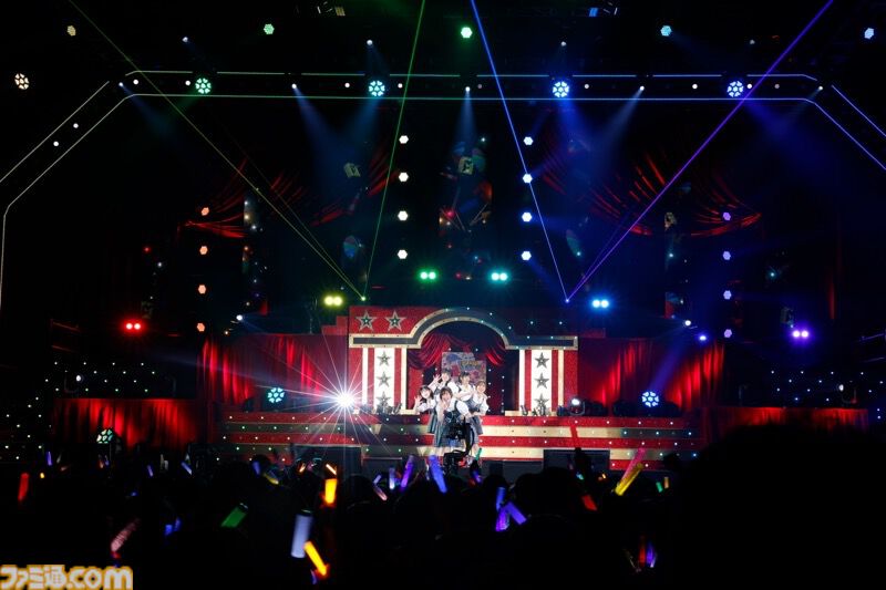『アイマス ミリオンライブ！』11thライブDAY1リポート。本公演のために制作されたソロ曲『COLORS ON CANVAS!』をライブ初披露！ ロコらしいアーティスティックなセットリストがステージを彩る