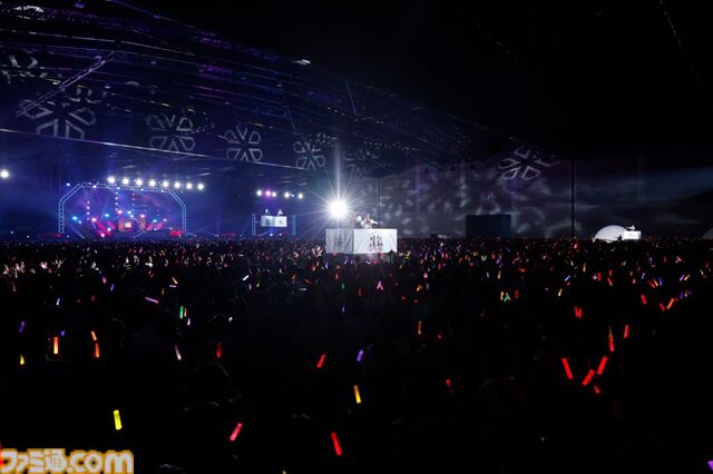 『アイマス ミリオンライブ！』11thライブDAY1リポート。本公演のために制作されたソロ曲『COLORS ON CANVAS!』をライブ初披露！ ロコらしいアーティスティックなセットリストがステージを彩る